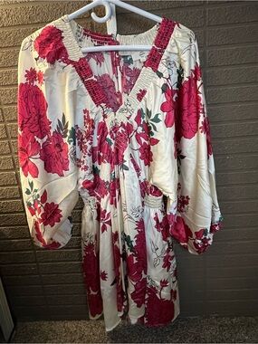 Entro Floral Mini Dress Large Pink White Smocked Balloon Sleeve Boho NWT